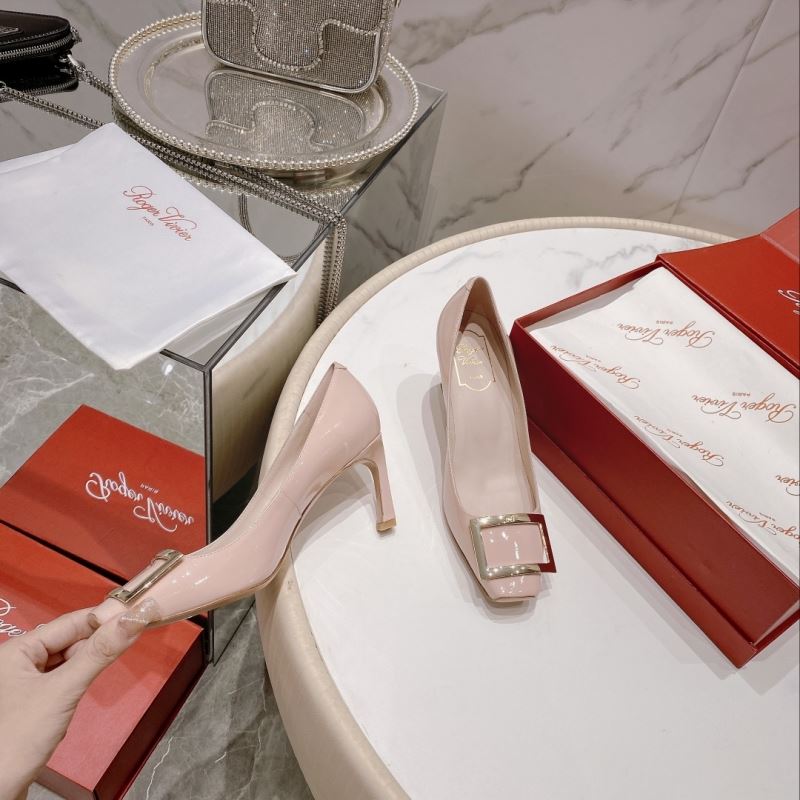 Roger Vivier flat shoes